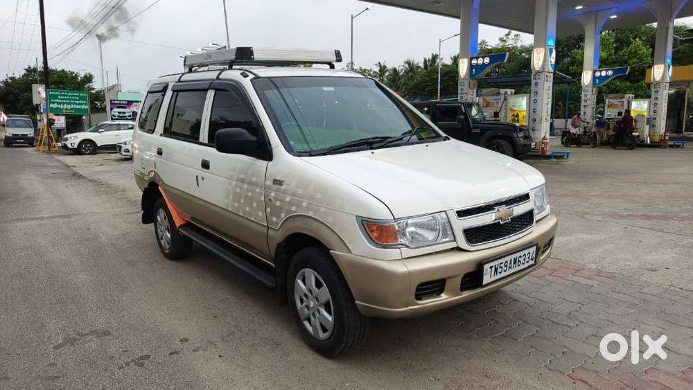 Chevrolet Tavera Elite Ls - B3 10-seater Bs Iii, 2010, Diesel