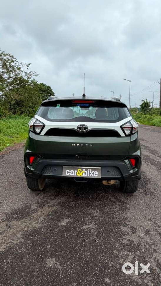 Tata Nexon 1.2 Revotron Xm (s), 2022, Petrol