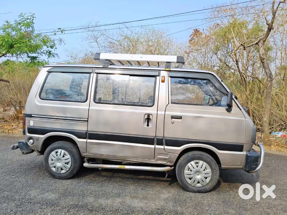 Omni 8 Seater