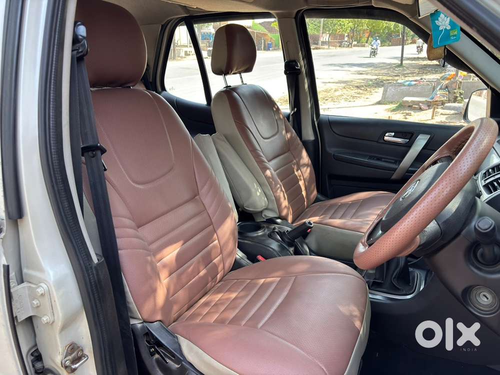 Tata Safari Storme 2018