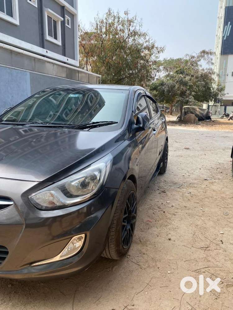 Hyundai Fluidic Verna 2013 Petrol Automatic Good Condition