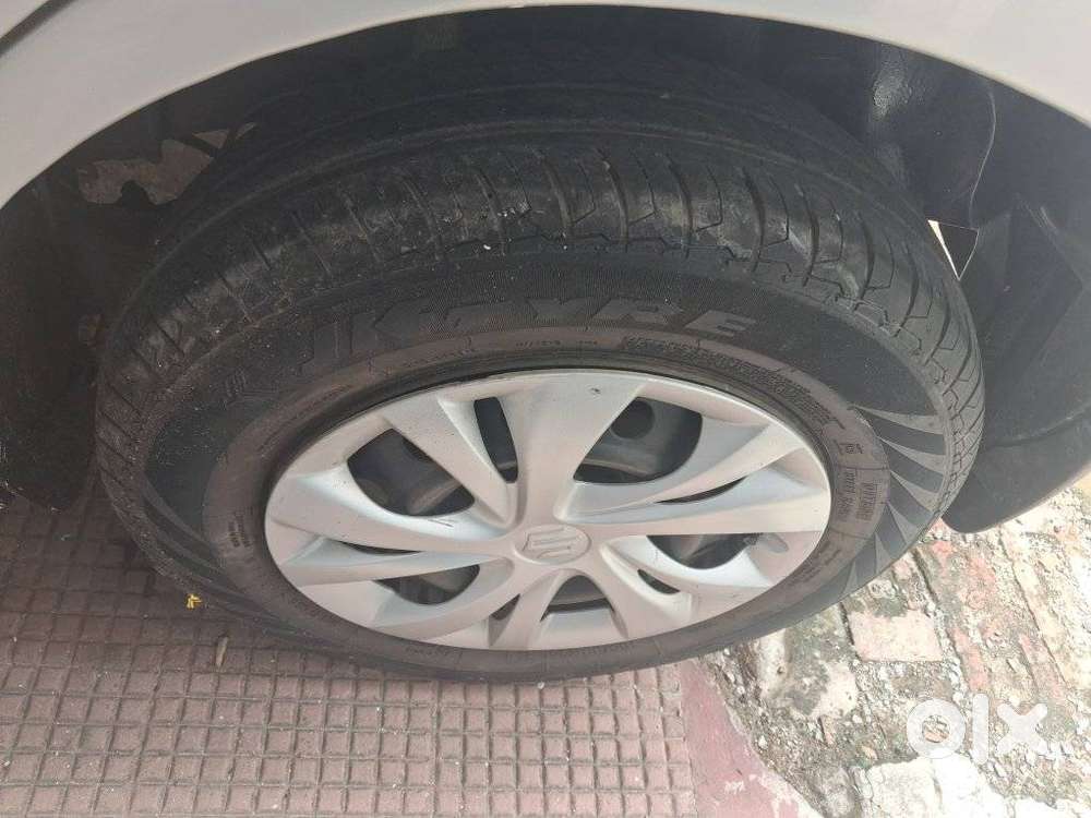 Maruti Suzuki Swift Vvt Vxi, 2021, Petrol