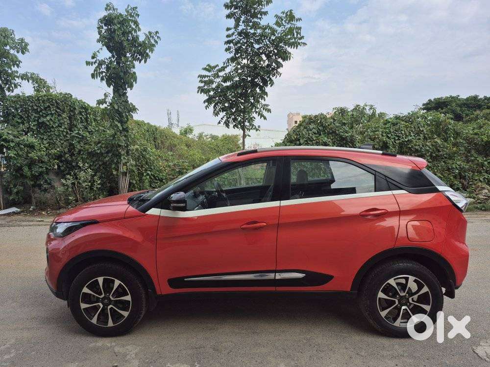 Tata Nexon 1.2 Revotron Xz Plus, 2021, Petrol