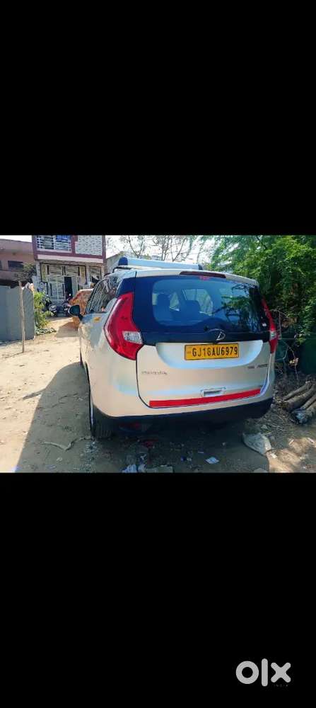 Mahindra Marazzo 2019