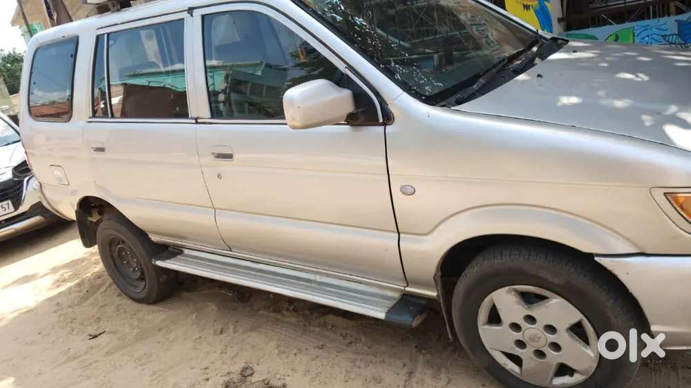 Chevrolet Tavera Neo 2015