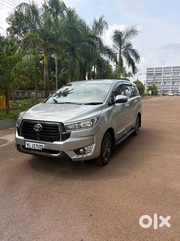 Toyota Innova Crysta 2018 Diesel Well Maintained