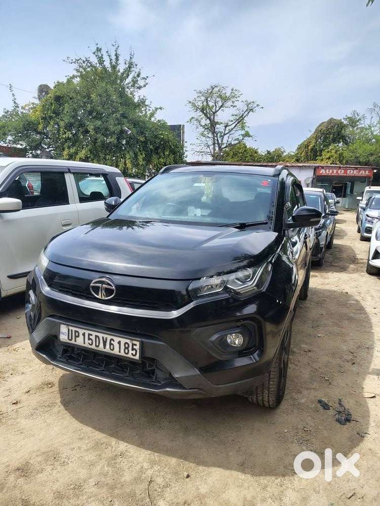 Tata Nexon 1.2 Revotron Xt, 2022, Petrol