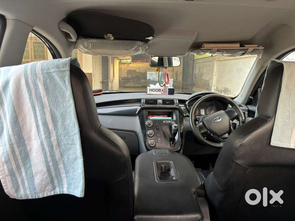 Mahindra Kuv 100 2018