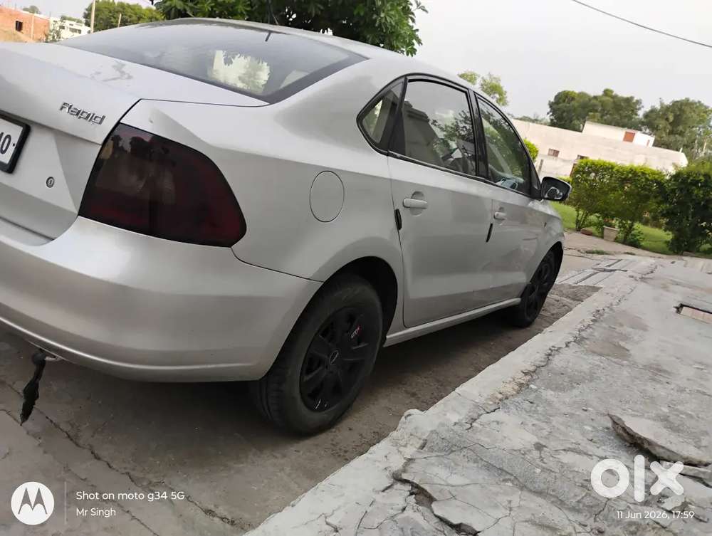 Skoda Rapid 2013 Diesel 122000 Km Driven