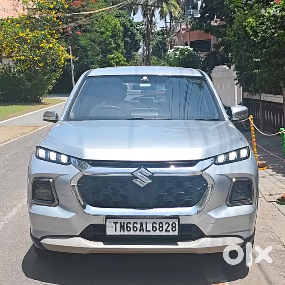 Maruti Suzuki Grand Vitara 1.5 Delta Smart Hybrid At, 2022, Petrol