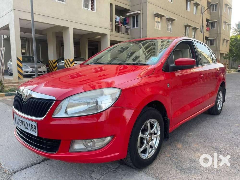 Skoda Rapid 2013-2016 1.6 Mpi At Ambition Plus, 2013, Petrol