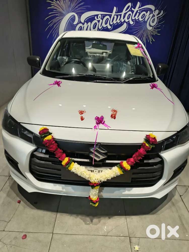 Maruti Suzuki Dzire 2025 Cng & Hybrids 12000 Km Driven