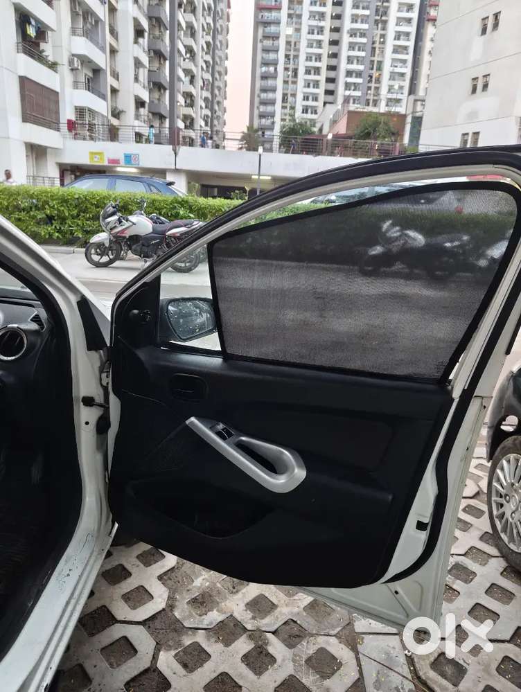 Ford Figo 1.2 Petrol 2011