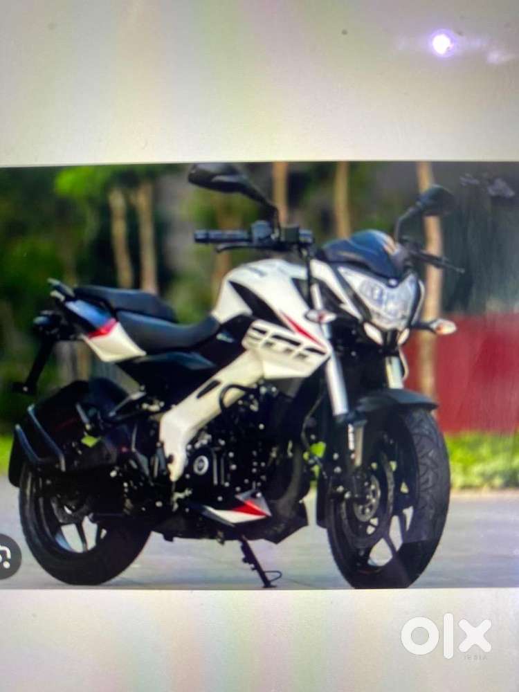 ns 200 bs6 all details