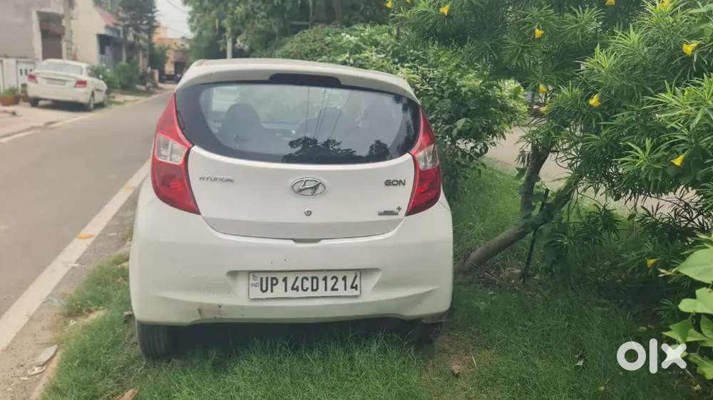Hyundai Eon Magna 2013 Petrol