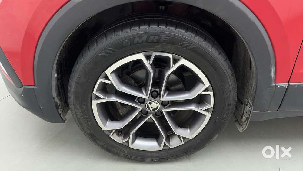 Skoda Kushaq 1.0 Tsi Style, 2022, Petrol