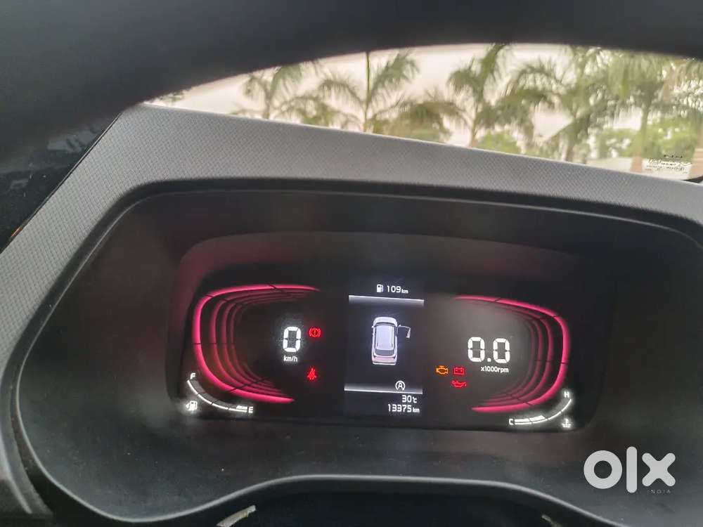 Kia Carens 2024 Petrol Good Condition