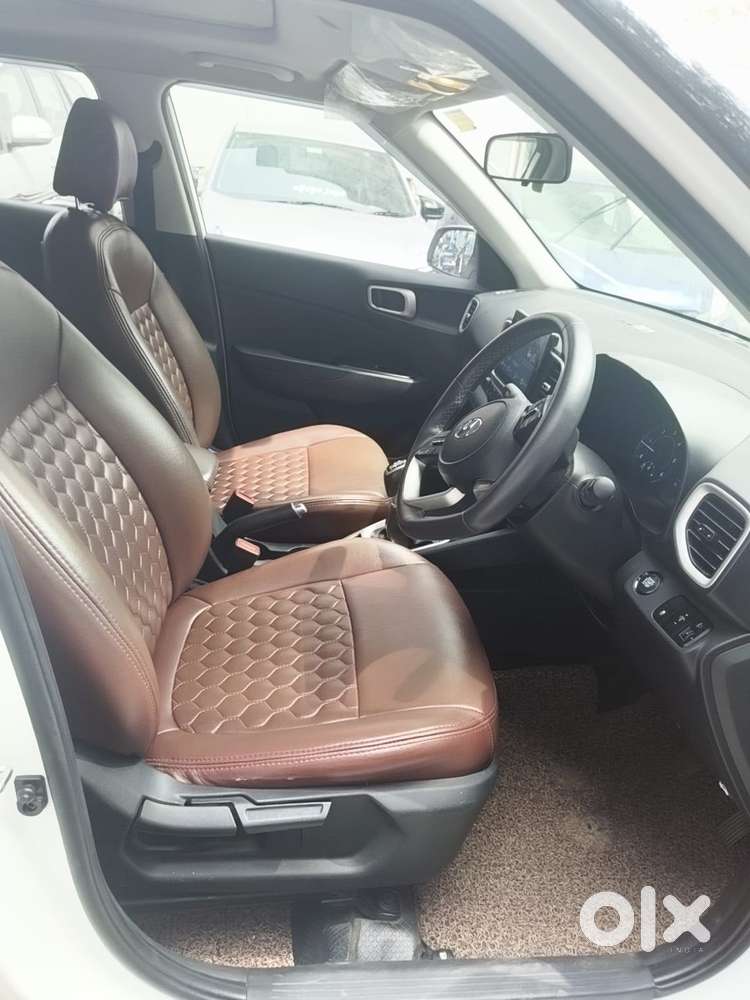Hyundai Venue Sx (o) Mt 1.5 Diesel, 2021, Diesel