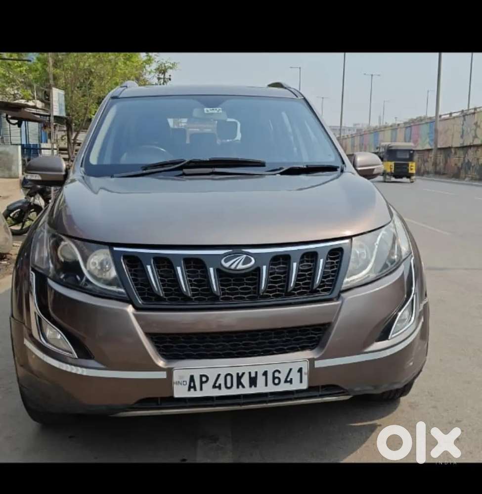 Well Maintained Xuv 500 2017 W10