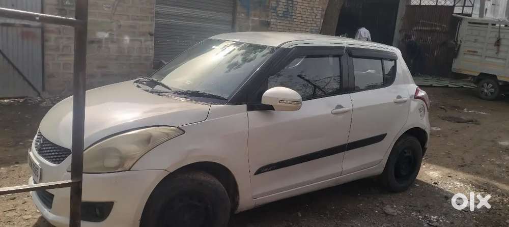 Maruti Suzuki Swift 2012 With Km Driven