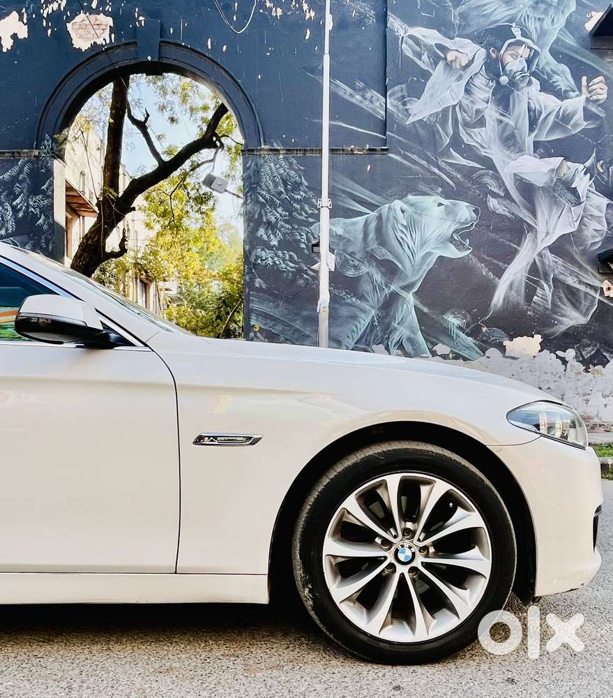 Bmw 5 Series 2.0 520i Luxury Line, 2017, Petrol