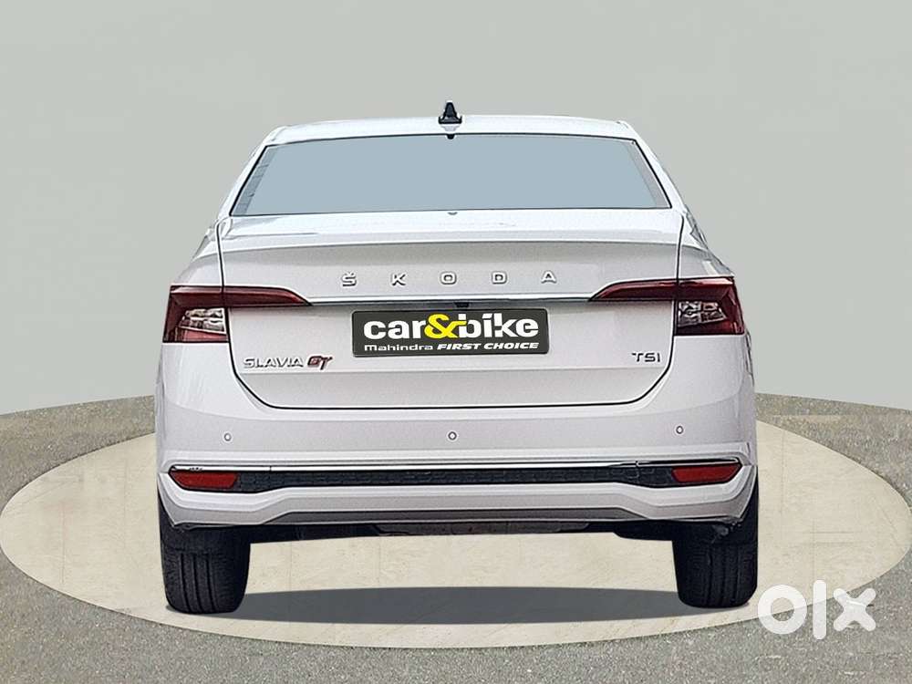 Skoda Slavia Ambition 1.0l Tsi At, 2023, Petrol