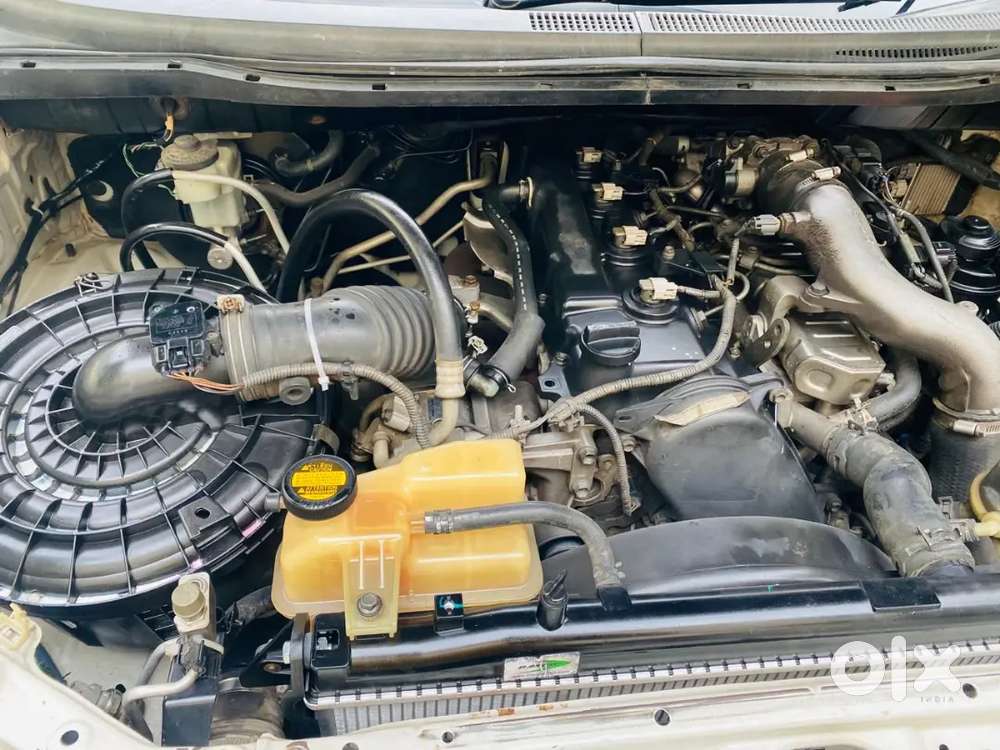Toyota Innova 2.5 G 2013