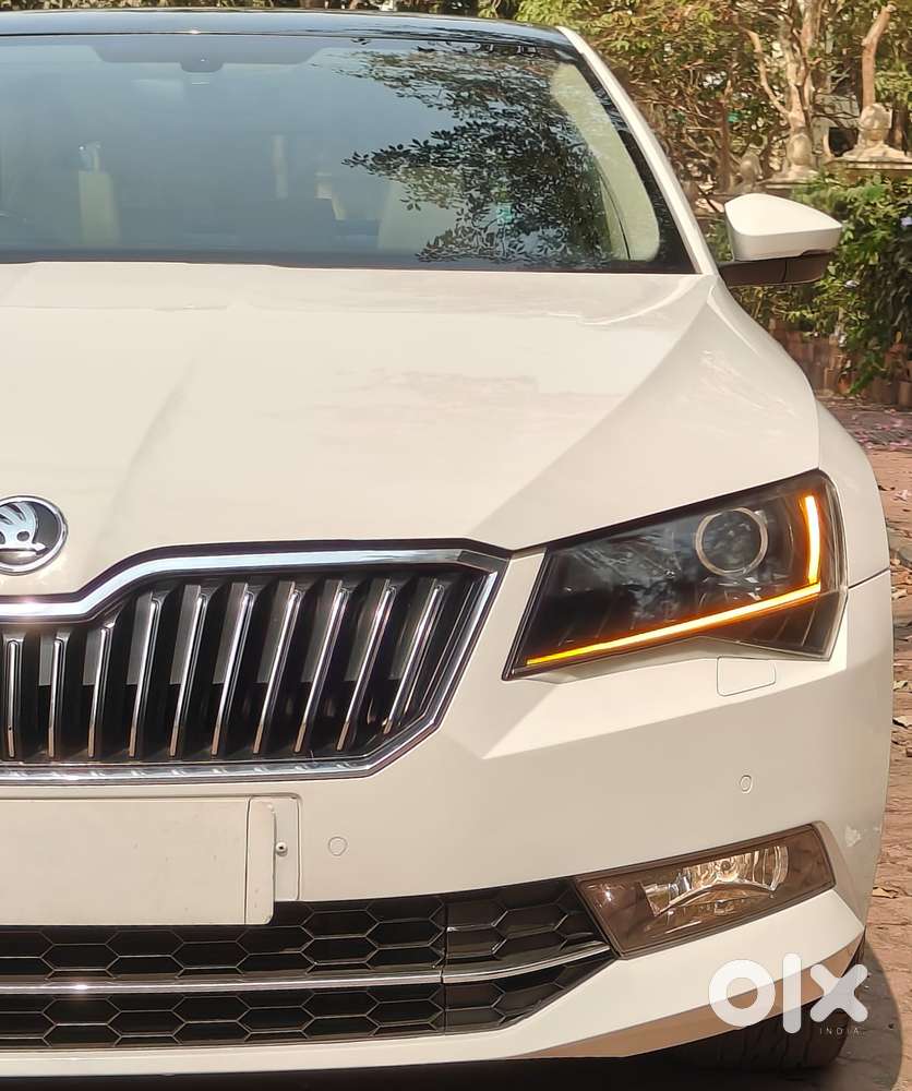 Skoda Superb Lk 1.8 Tsi At, 2017, Petrol