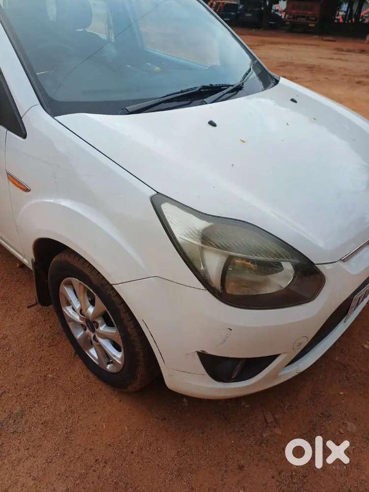 Ford Figo 2012 Petrol Manual