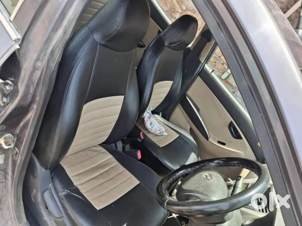Hyundai Eon 2016