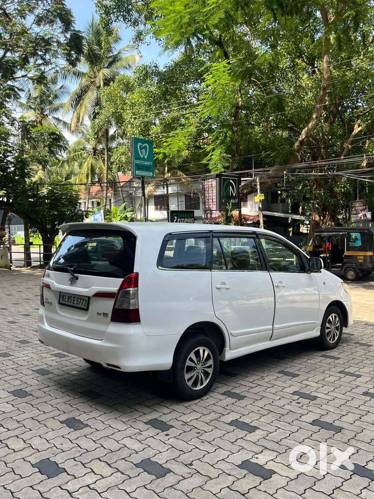 Toyota Innova 2.0 Gx 8 Seater, 2014, Diesel