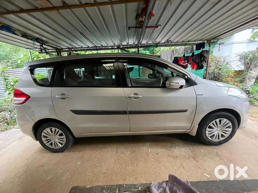Maruti Suzuki Ertiga Zxi