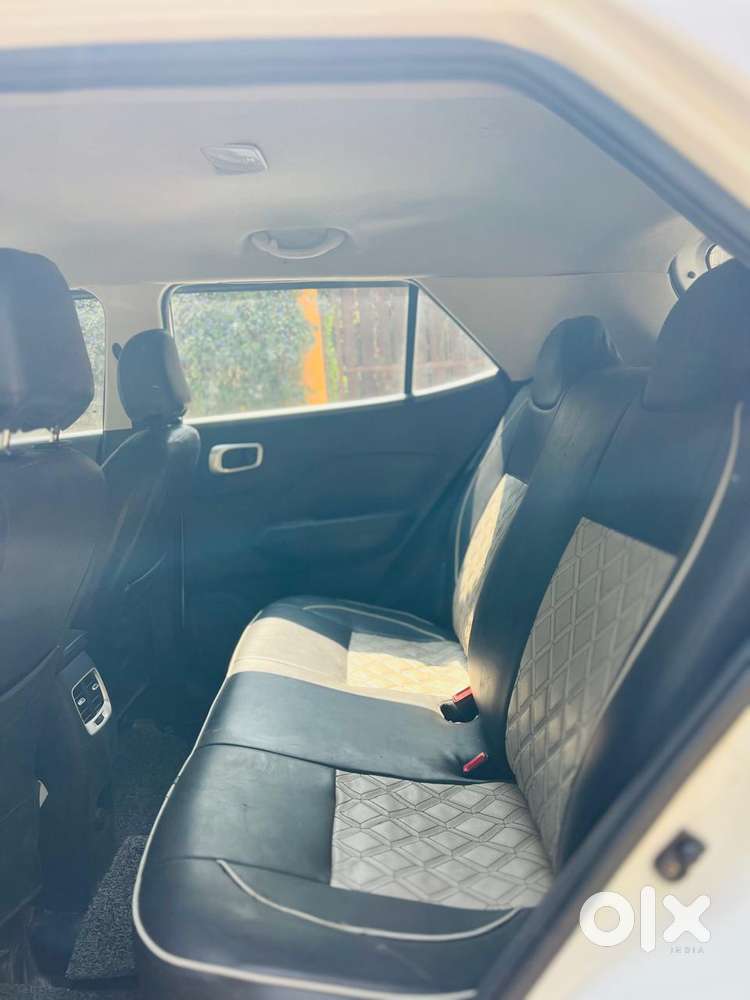 Hyundai Venue S, 2020, Cng & Hybrids