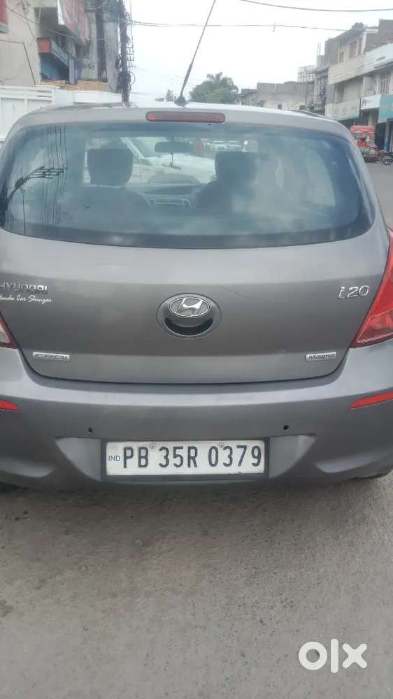Hyundai New I20 2012 Diesel 180000 Km Driven