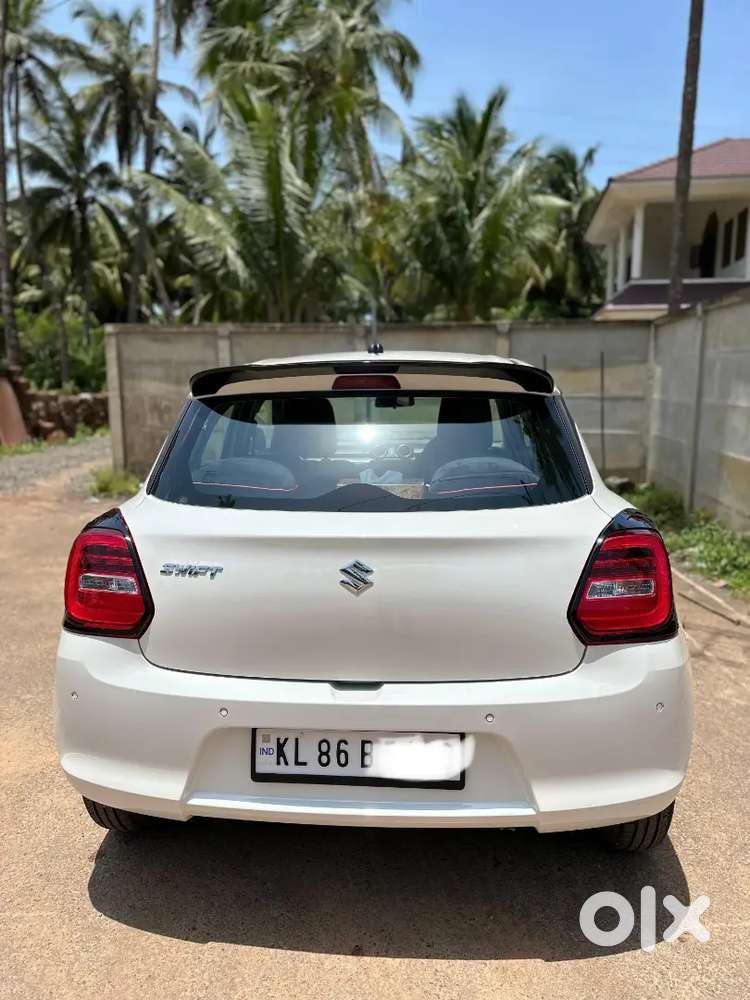 Mar
Uti Suzuki New-gen Swift 2023 Petrol 45000 Km Driven