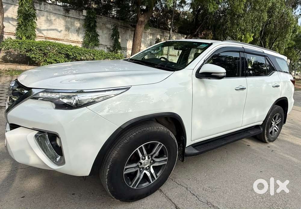 Toyota Fortuner 4x2 At 2.8 Diesel, 2017, Petrol