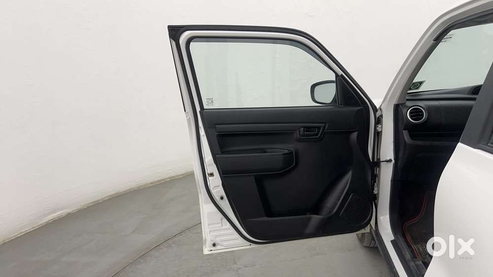 Maruti Suzuki S-presso Vxi Plus, 2023, Petrol