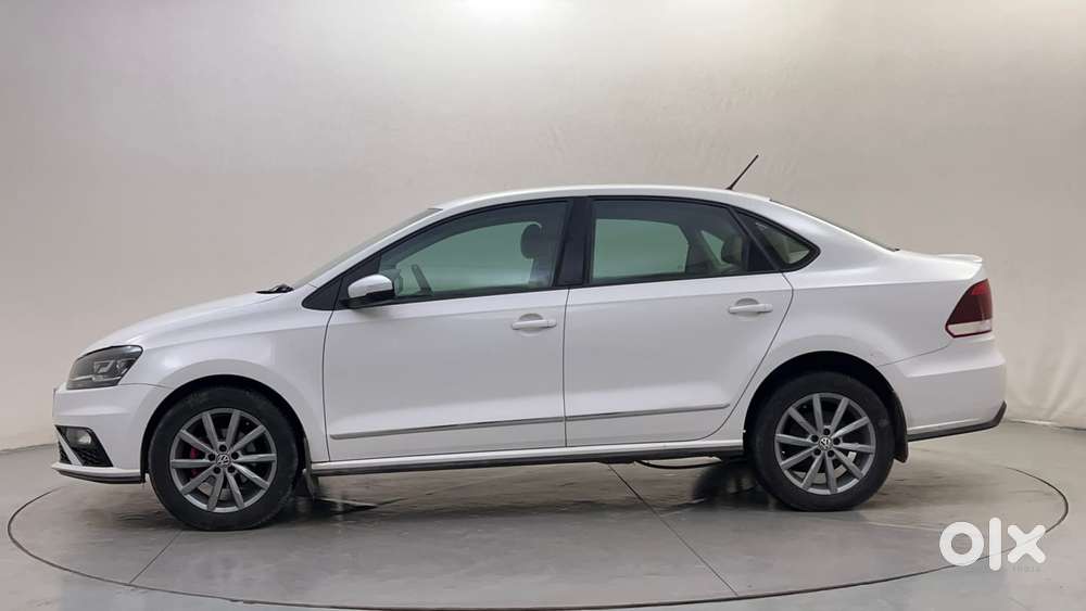 Volkswagen Vento 1.6 Highline, 2021, Petrol