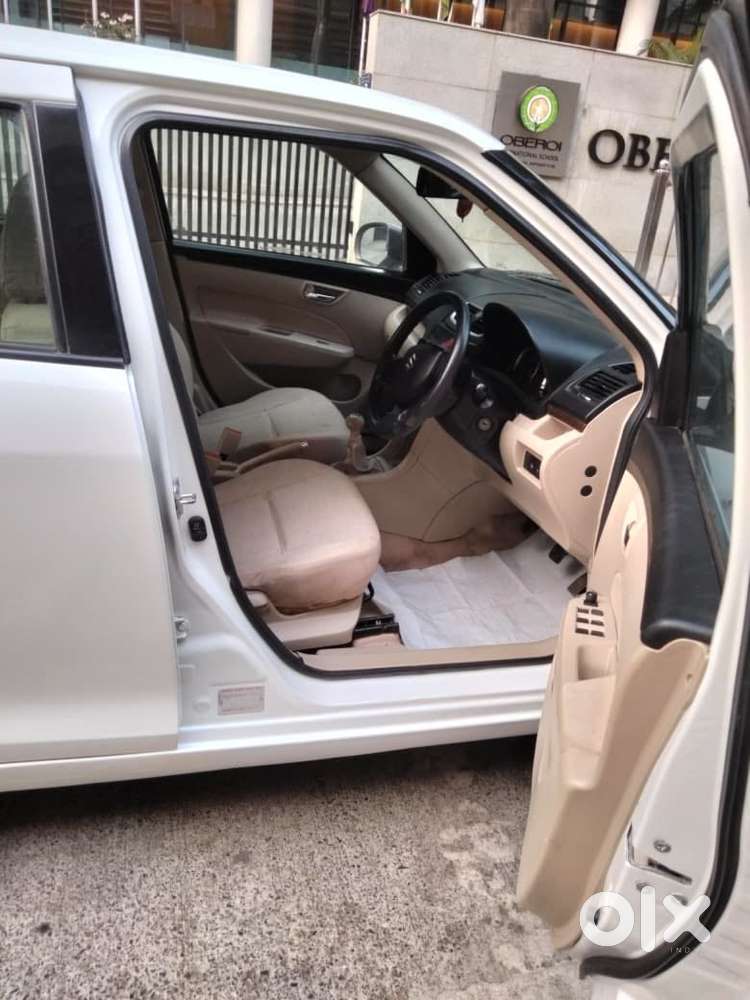 Maruti Suzuki Swift Dzire Vxi Optional, 2015, Petrol