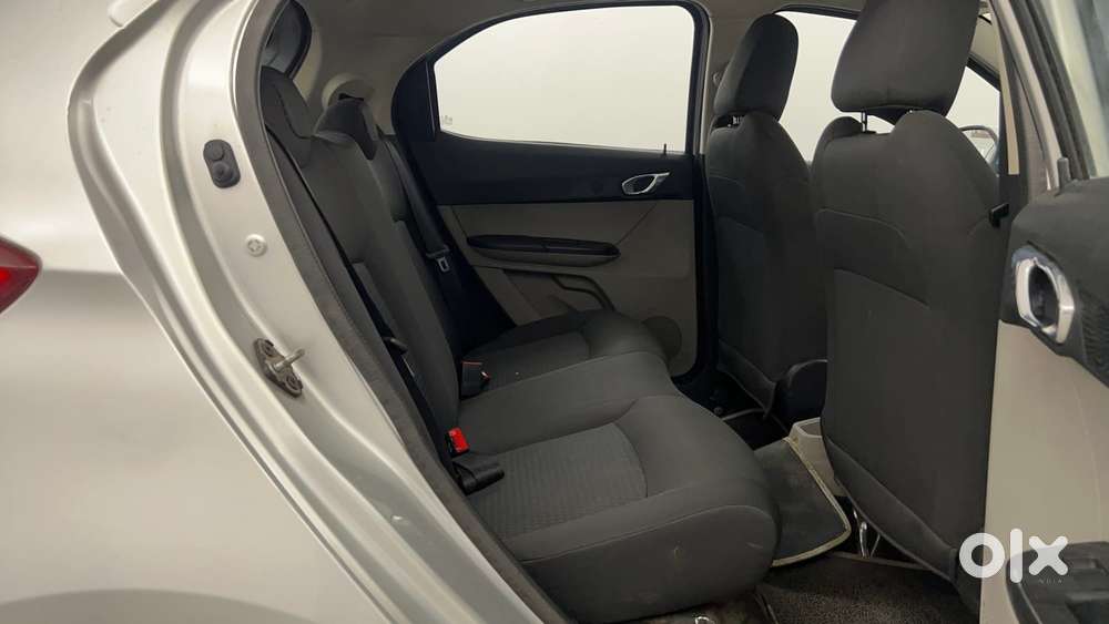 Tata Tiago 1.2 Revotron Xz Wo Alloy, 2018, Petrol
