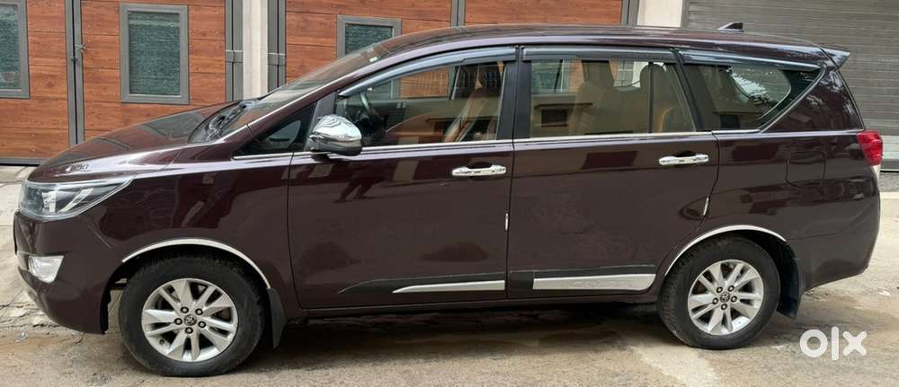 Toyota Innova Crysta 2019
