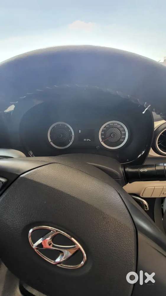 2021 Hyundai Grand I10 Nios Magna Amt (petrol) - Dualtone Finish