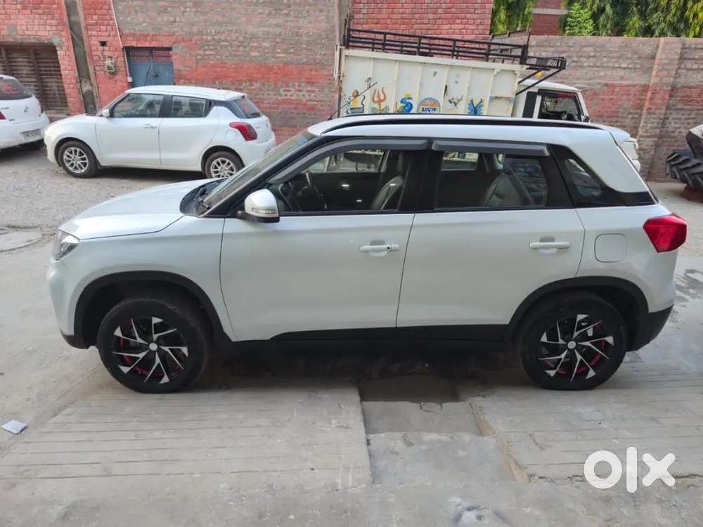 Maruti Suzuki Brezza Vxi 2021
