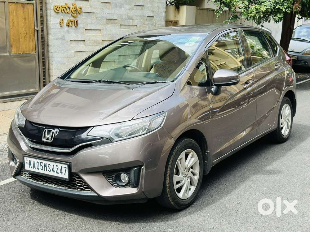 Honda Jazz V Automatic, 2015, Petrol