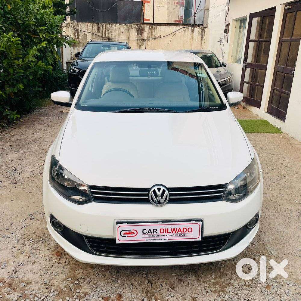 Volkswagen Vento 1.2 Tsi Highline Plus At, 2014, Petrol