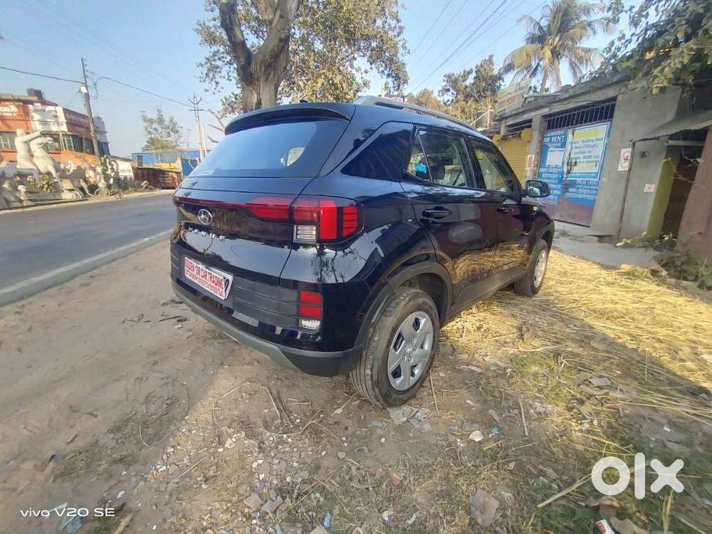 Hyundai Venue S Mt 1.2 Kappa, 2023, Petrol