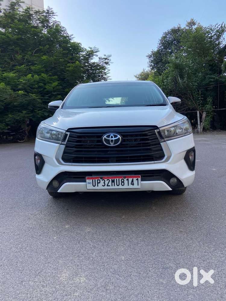Toyota Innova Crysta 2.4 G Mt, 2022, Diesel
