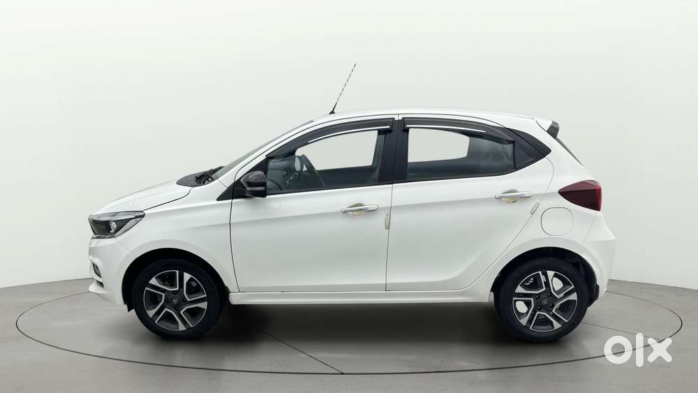 Tata Tiago 1.2 Revotron XZ Plus, 2022, Petrol