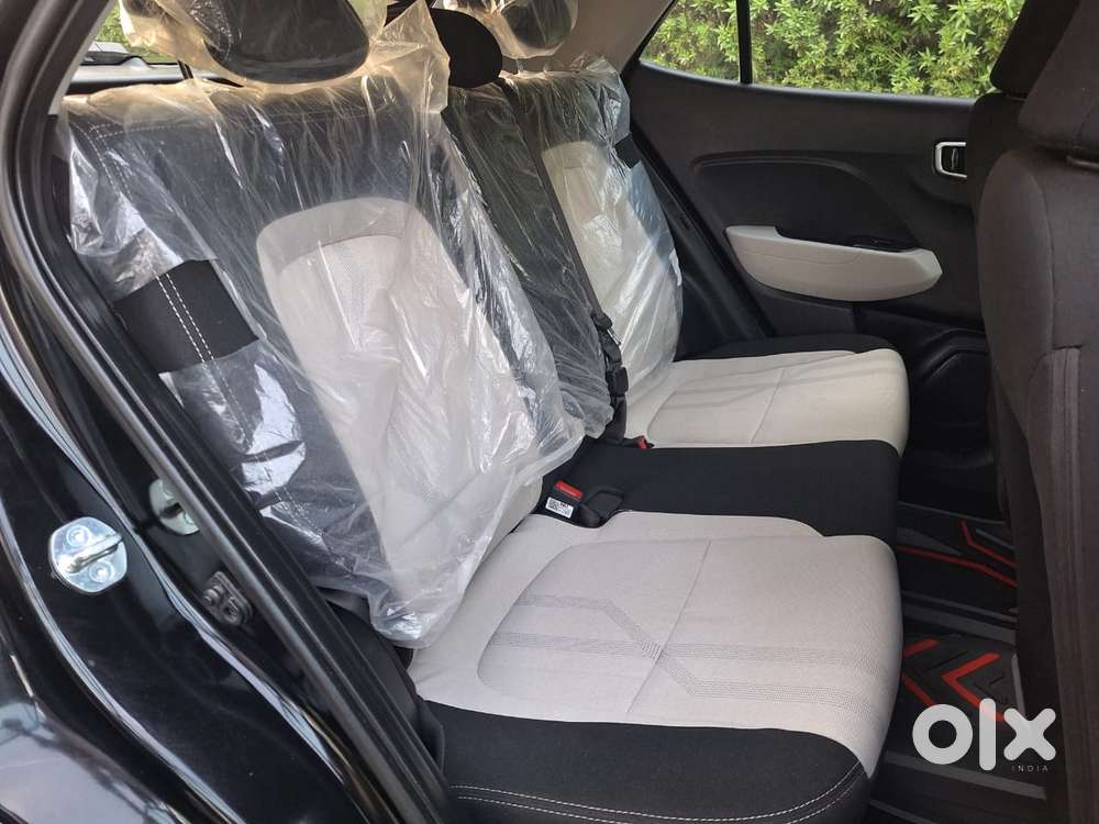 Hyundai Venue Sx Mt, 2025, Diesel