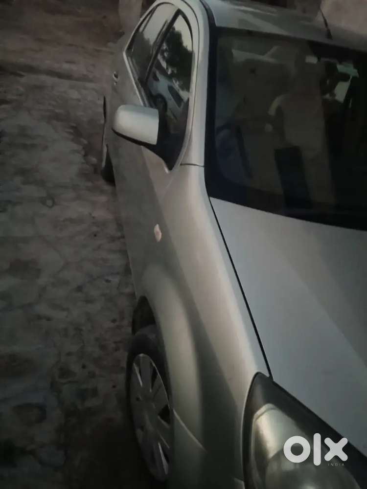 Ford Fiesta 2010 Petrol 56000 Km Driven Only For Outside Delhi Ncr